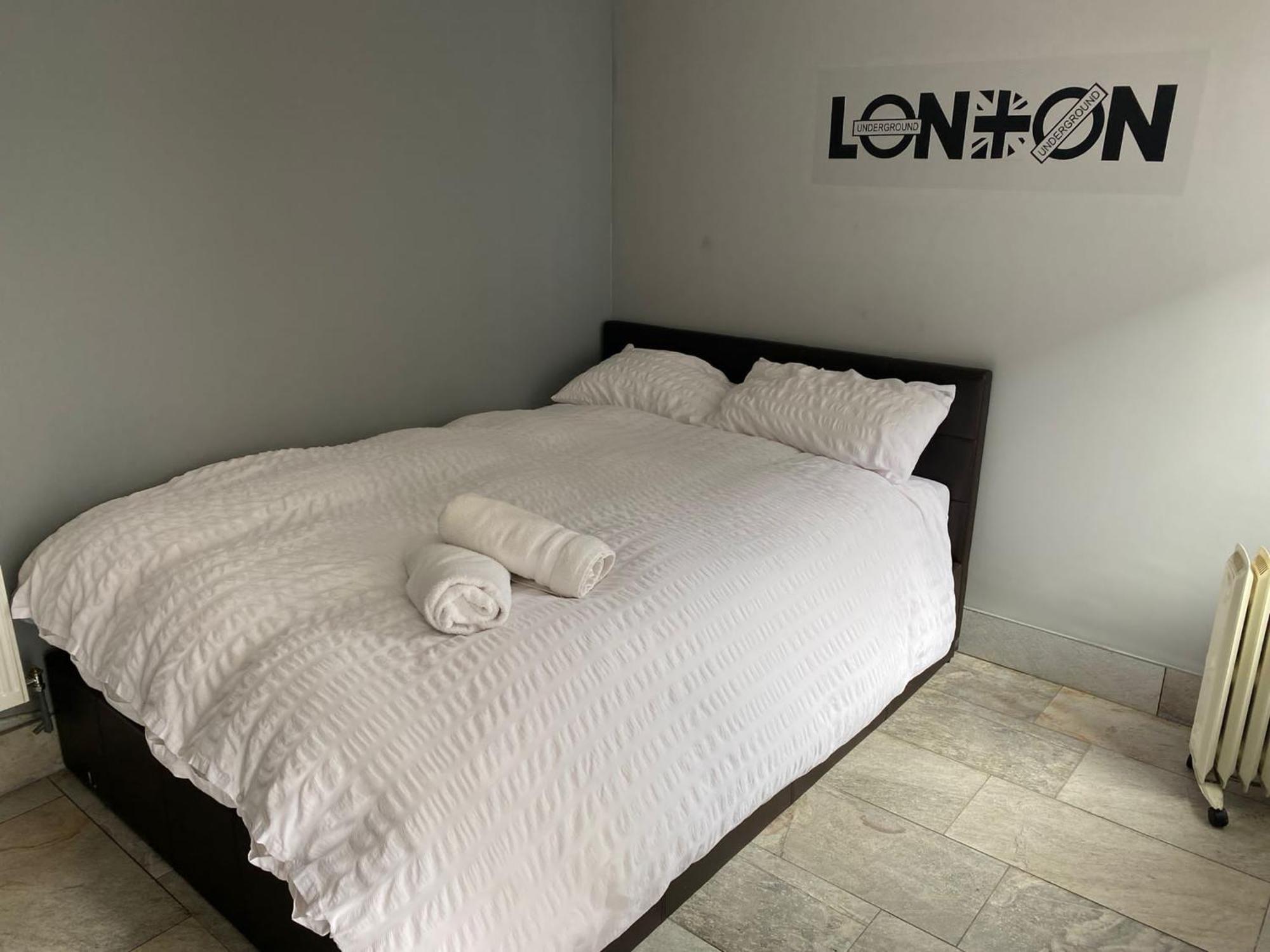 Luxurious En-suite Soft Water Air Conditioning Tv Ripple Лондон